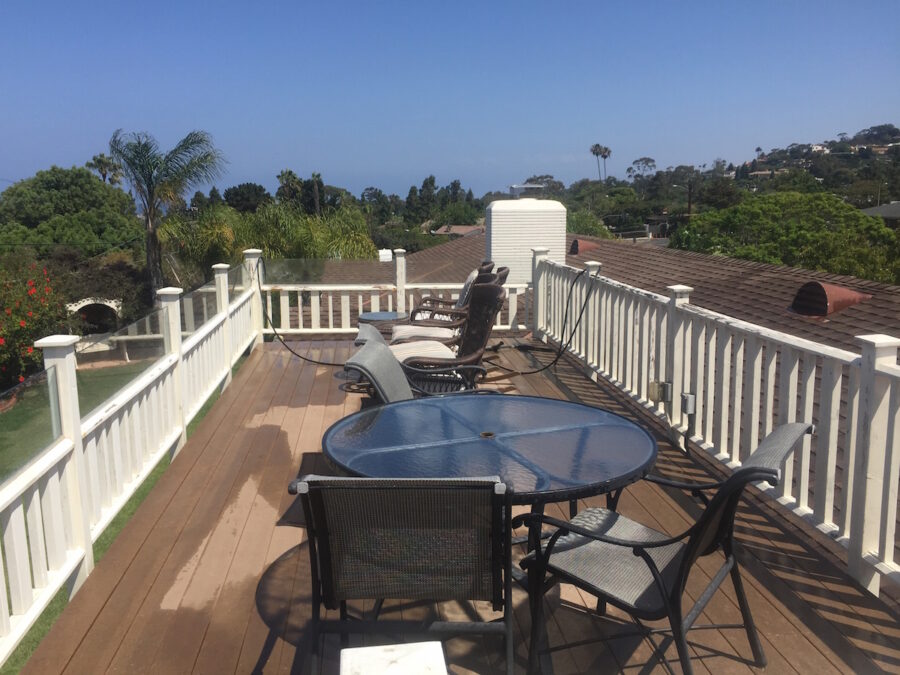  Repainting a Deck Railing and Stairs in La Jolla (and a Little Cleaning Too!)