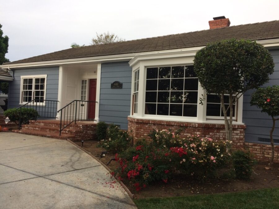  Finding the Perfect Exterior Color to Boost Curb Appeal in Mission Hills